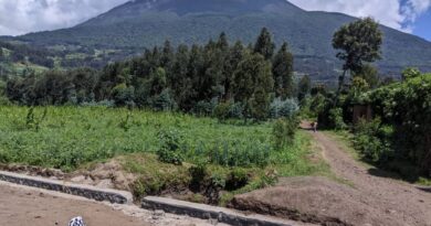 UMUHANDA KIDAHO-NYAGAHINGA-GAHUNGA: IKIBAZO CY’UBUKANA BW’AMAZI ATURUKA MU GACE KEGEREYE IBIRUNGA KIMWE MUBYIRENGAJWE HUBAKWA UYU MUHANDA